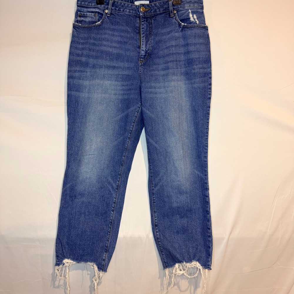Loft Size 14 Made & Loved Women Medium Wash Distressed Frayed Hem Straight Jeans